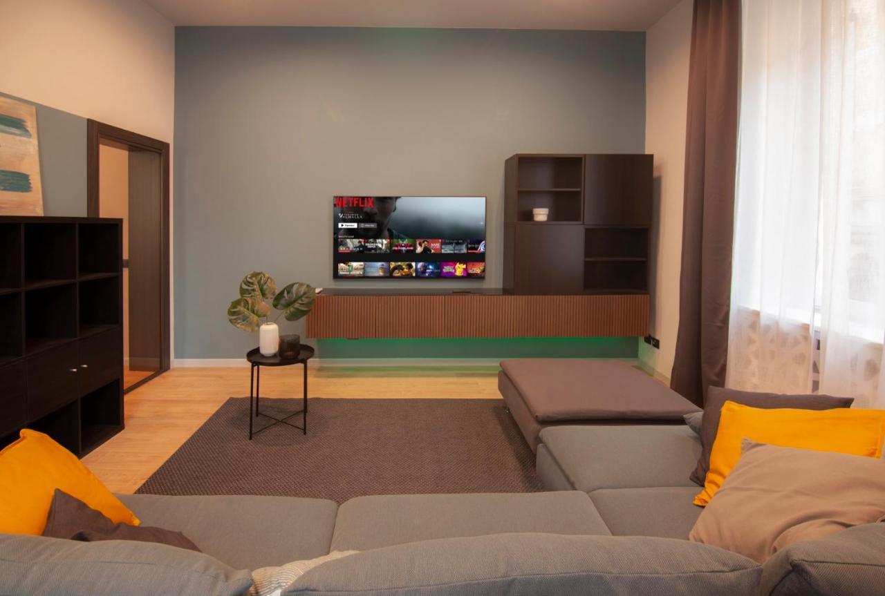 Borghetto First Apartment Piacenza Exterior photo